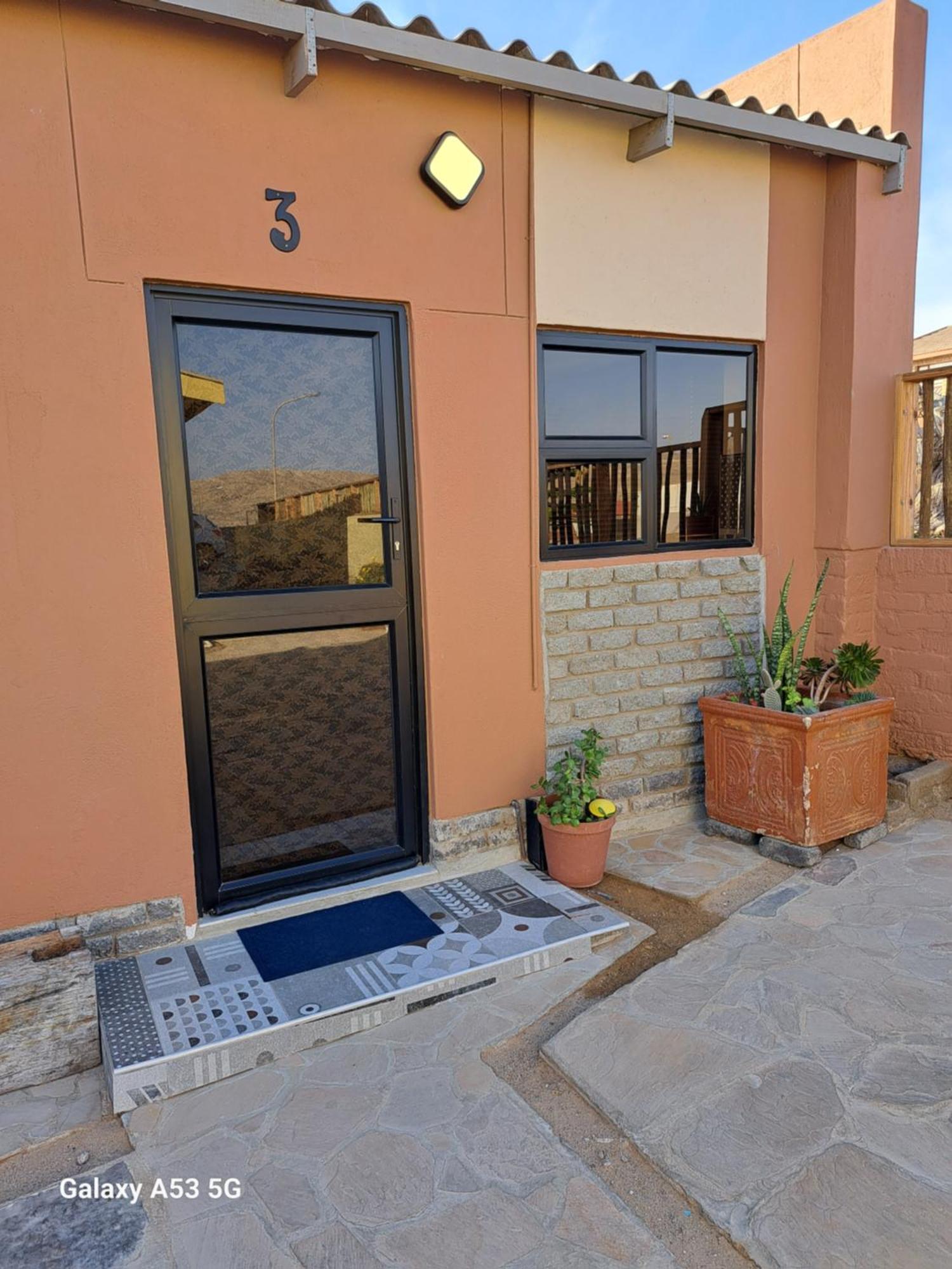 Lüderitz2Fiftysix On Second公寓 外观 照片